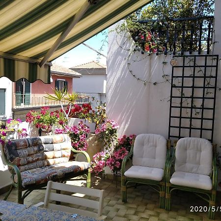 La Castellese Bed & Breakfast Aci Castello Bagian luar foto