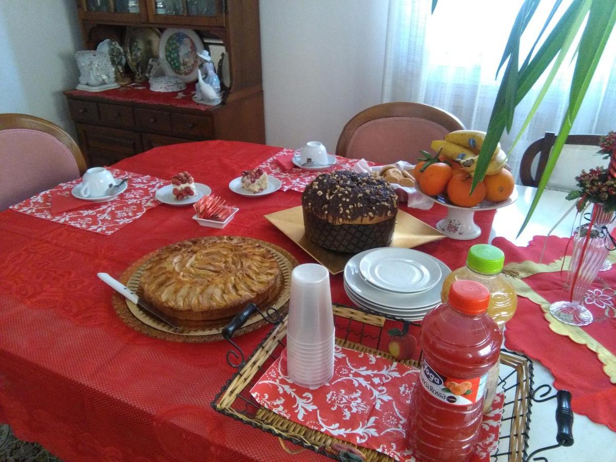 La Castellese Bed & Breakfast Aci Castello Bagian luar foto